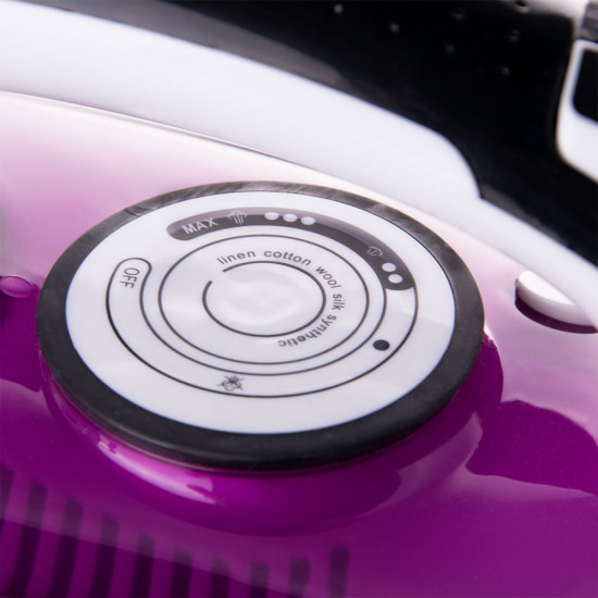 Парна ютия Zephyr Z-1050-BOC, 2600W с керамична плоча